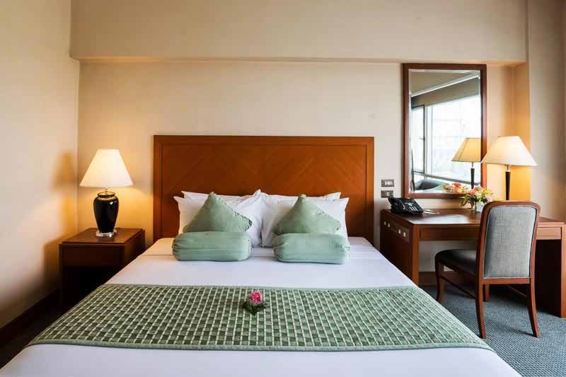 bangkok palace hotel