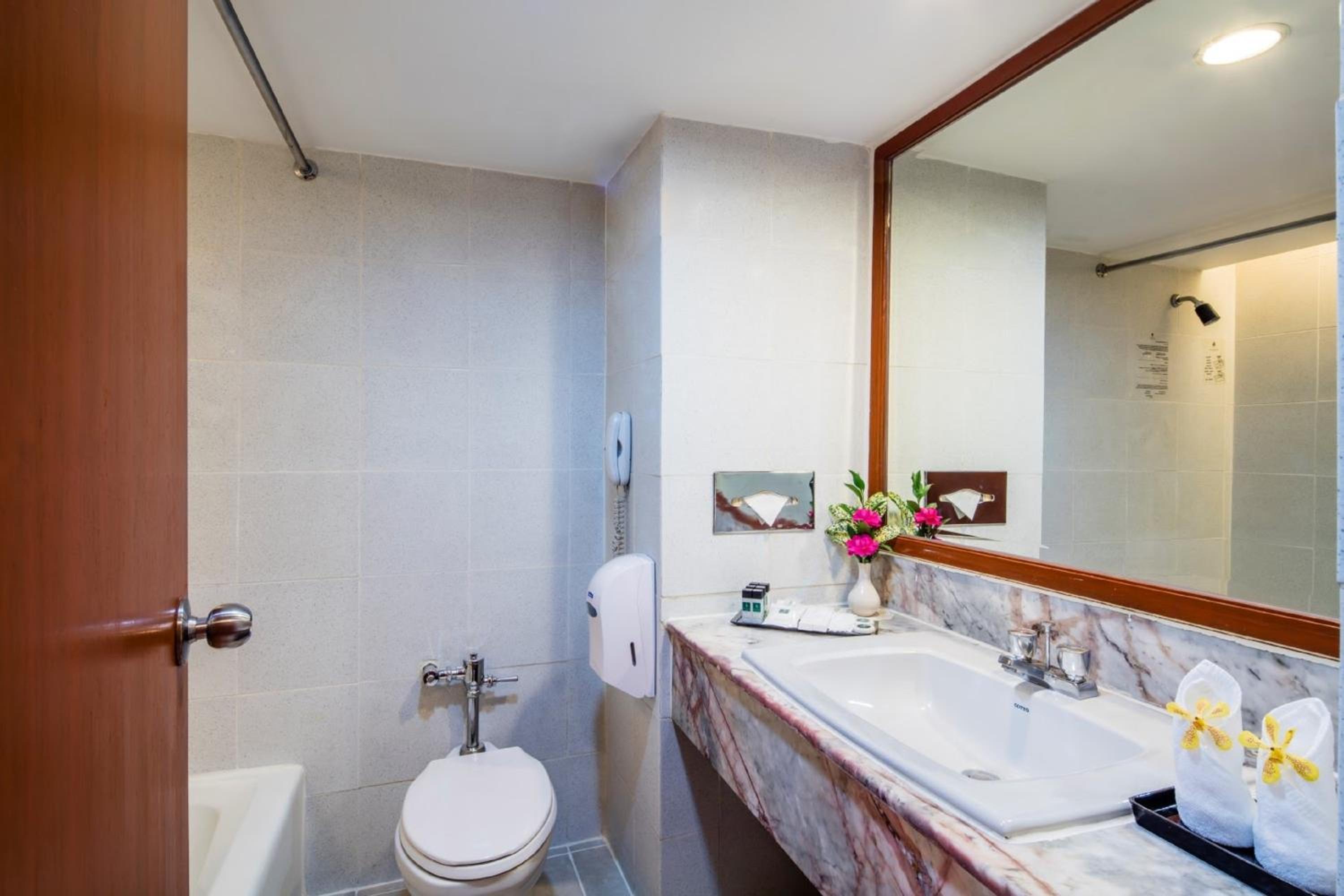 bangkok palace hotel