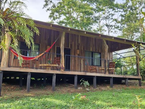 finca amistad cacao lodge