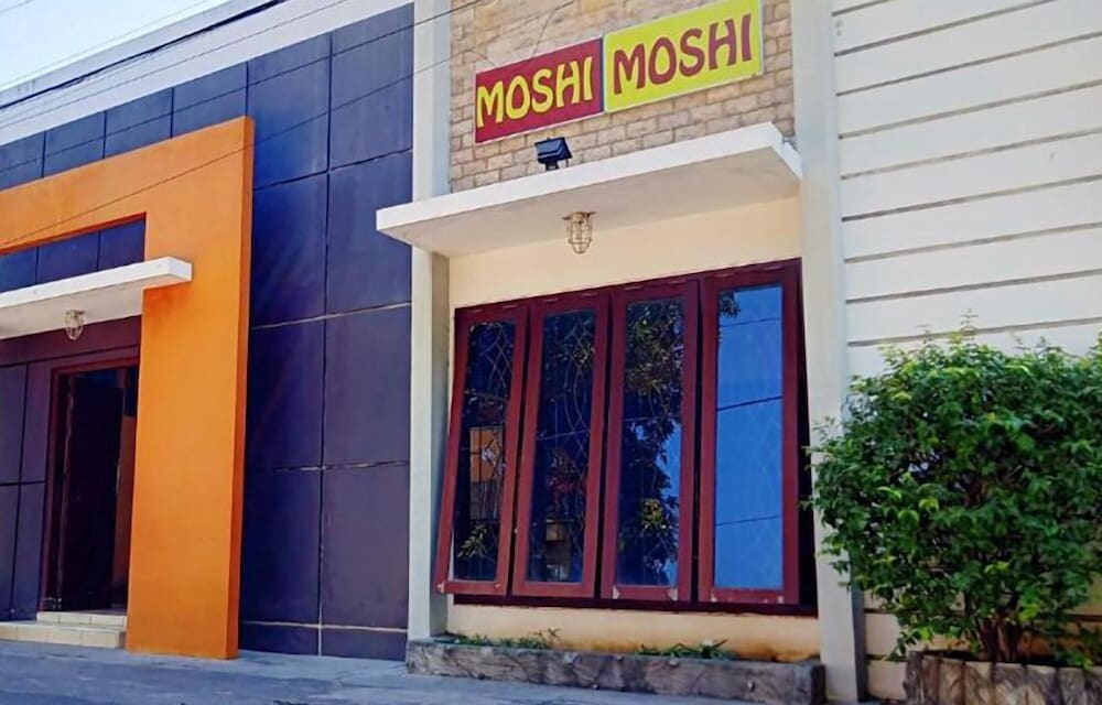 moshi moshi hostel
