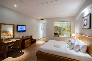 silverland yen hotel