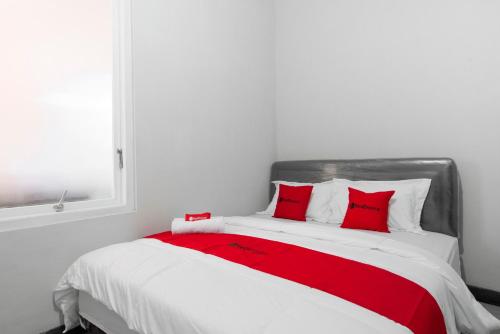 reddoorz near batik tulis celaket 2