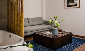 cochin zen hotel