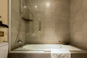 cochin zen hotel
