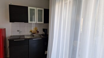 basic mansion mandalina