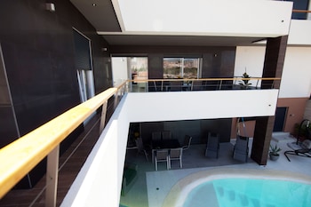 basic mansion mandalina