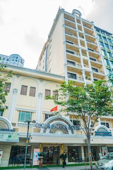 oscar saigon hotel