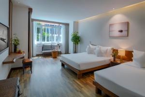 silverland min hotel