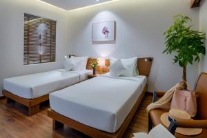 silverland min hotel