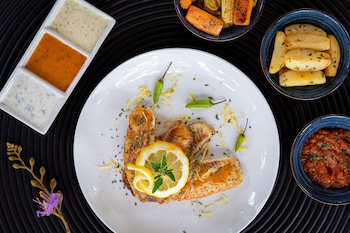 mbano manor hotel victoria falls by mantis