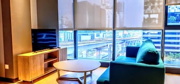 komune living