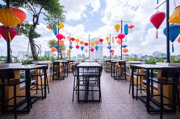 duc vuong saigon hotel bui vien