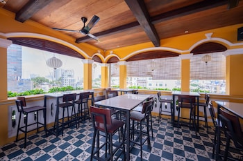 duc vuong saigon hotel bui vien