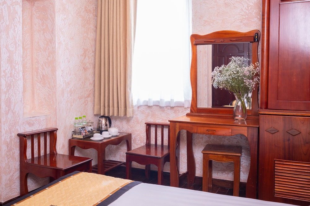 duc vuong saigon hotel bui vien