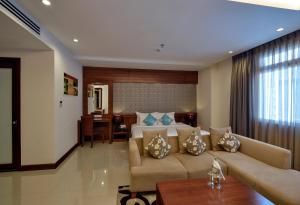 aquari hotel