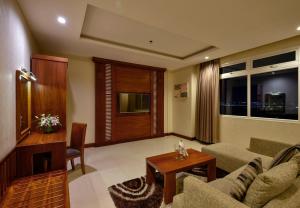 aquari hotel