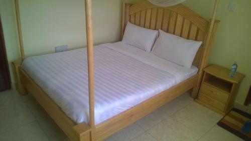 kiboga resort hotel
