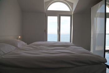 mk apartments nin