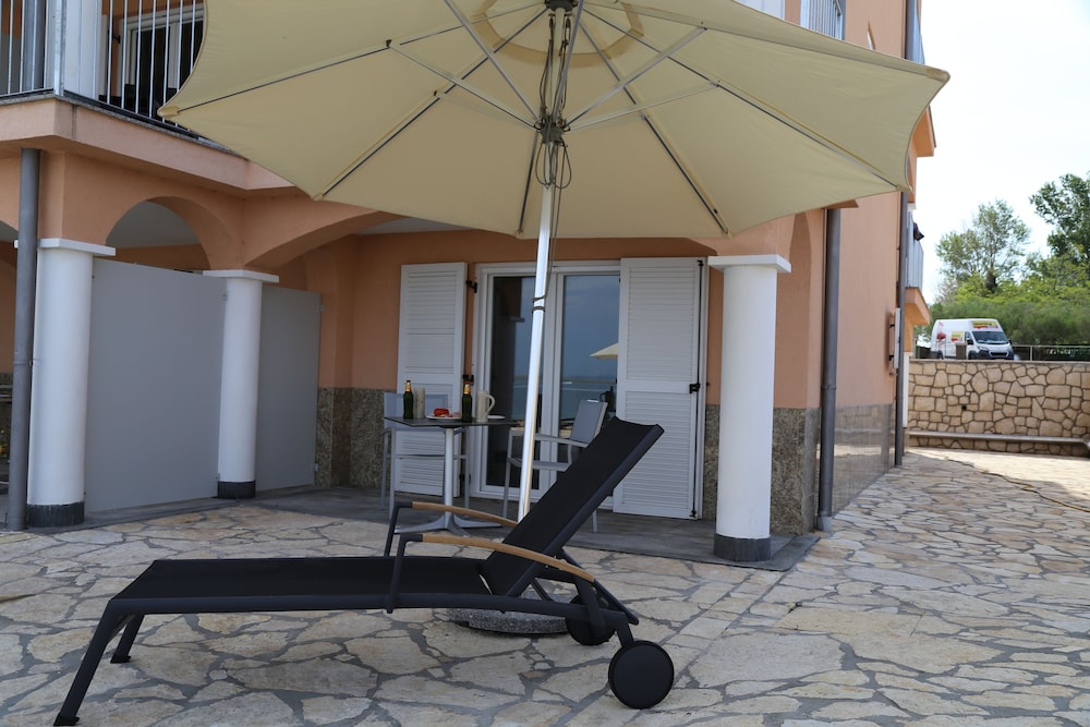 mk apartments nin