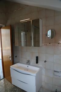 mk apartments nin