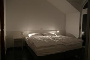 mk apartments nin