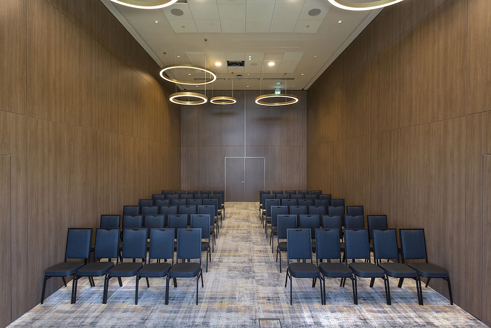 hilton garden inn zagreb radnicka