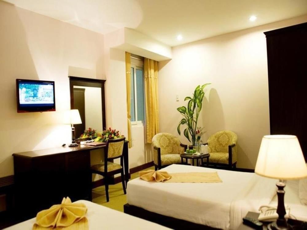 dong kinh hotel