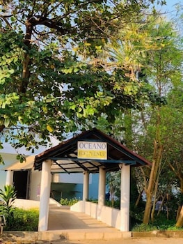 hotel restaurant oceano