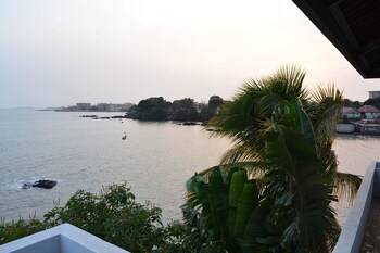 hotel restaurant oceano
