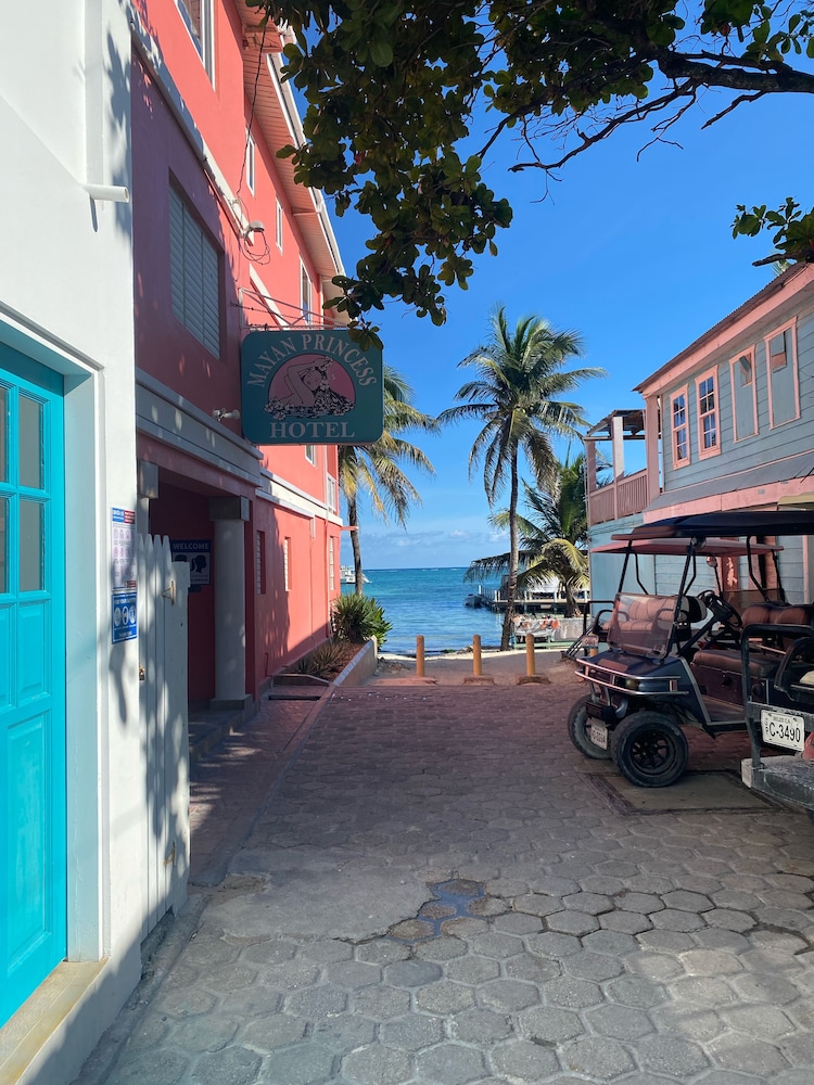 la casa de paz hotel