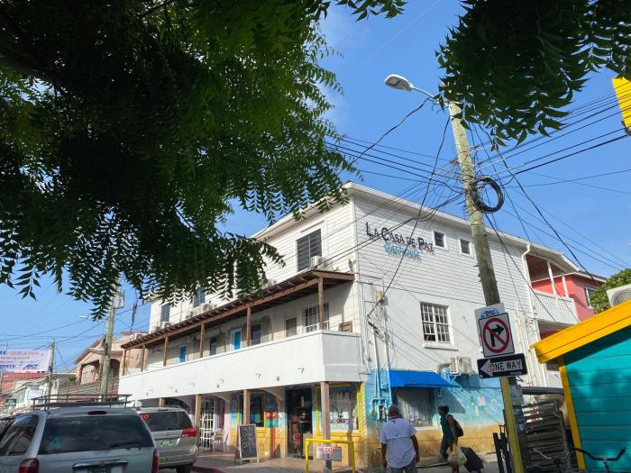 la casa de paz hotel