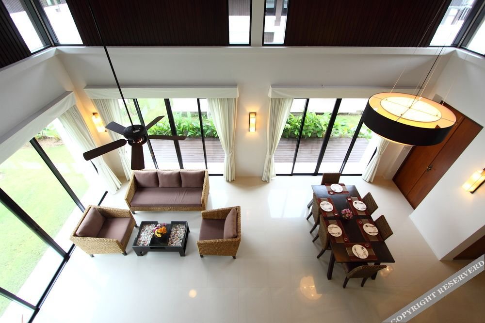 the oriental beach villa