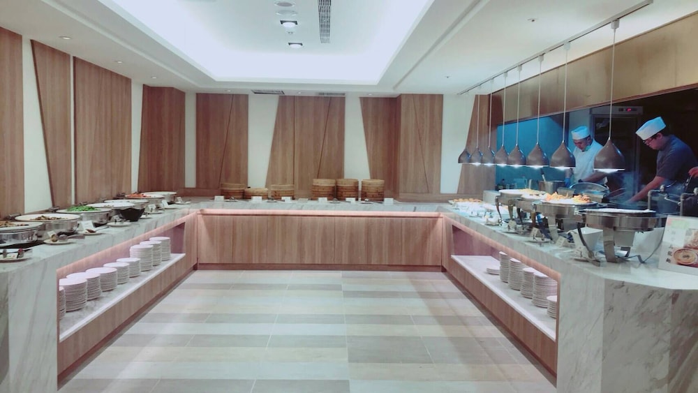 city suites gateway