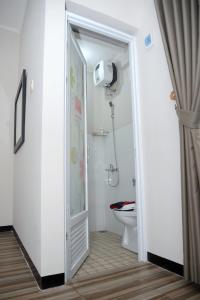 reddoorz plus near banyuwangi airport