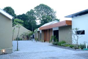 reddoorz plus near banyuwangi airport