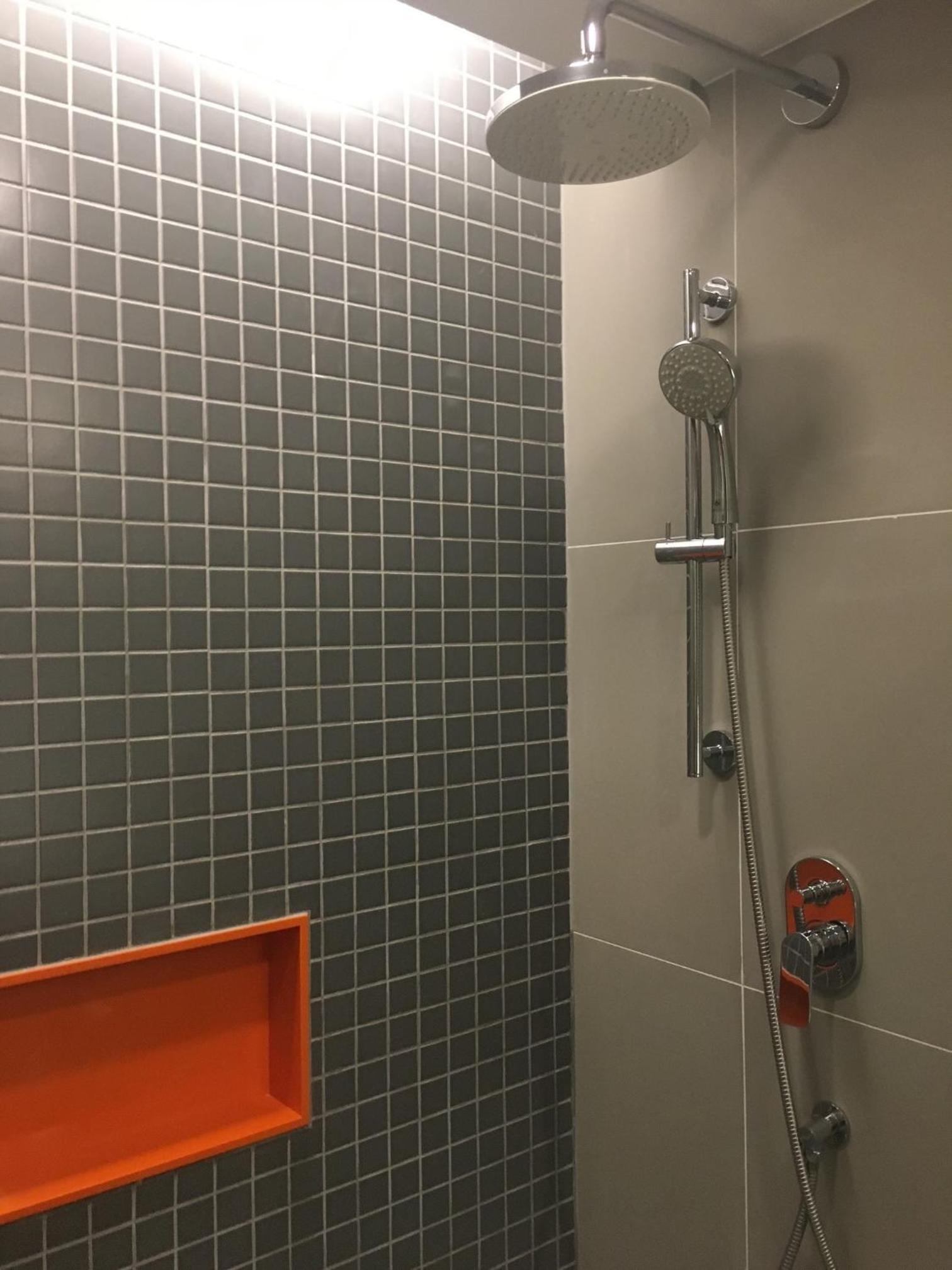 oakwood residence sukhumvit thonglor bangkok