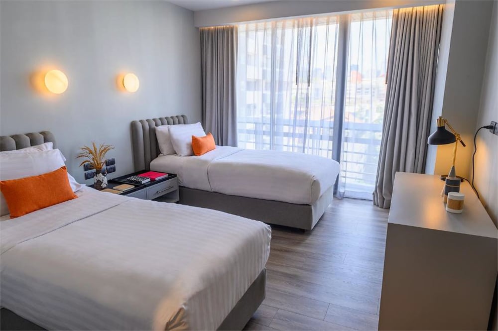 oakwood residence sukhumvit thonglor bangkok