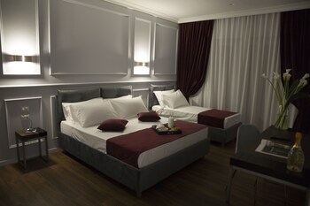 unicum roma suites