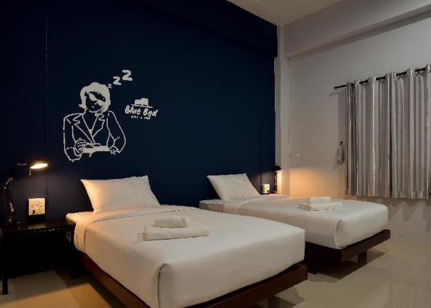 blue bed hotel