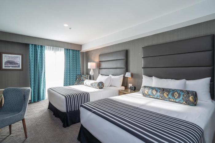 sandman signature ottawa airport hotel