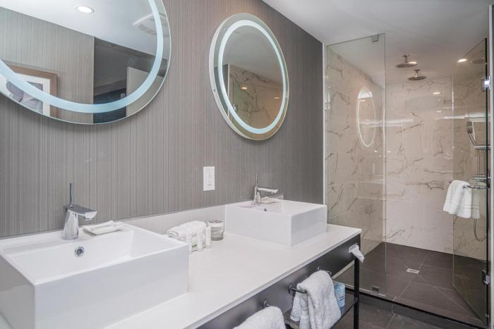 sandman signature ottawa airport hotel