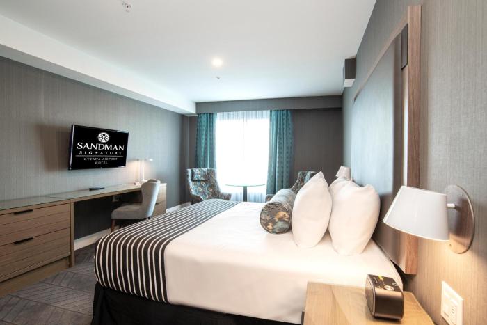 sandman signature ottawa airport hotel