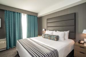 sandman signature ottawa airport hotel