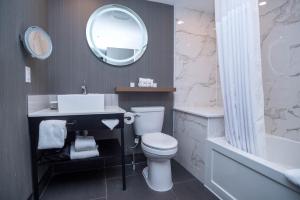 sandman signature ottawa airport hotel