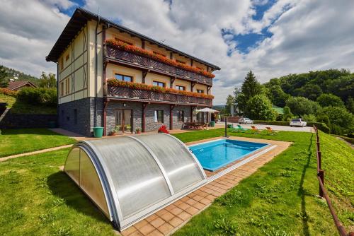 residence ruth