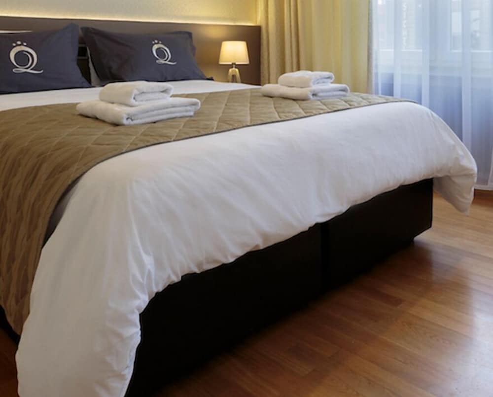 the queen luxury apartments villa giada