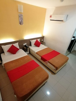 yellow mansion hotel melaka raya