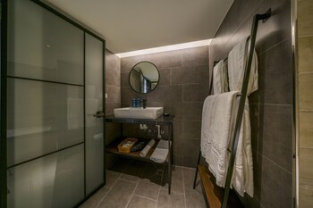 watermark hotel