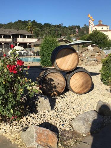 vino inn and suites