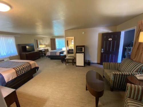 Vino Inn & Suites,California>>Atascadero,2 star